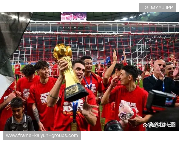 中超球队在赛季中段进行战术复盘以提高稳定性，新赛季中超球队