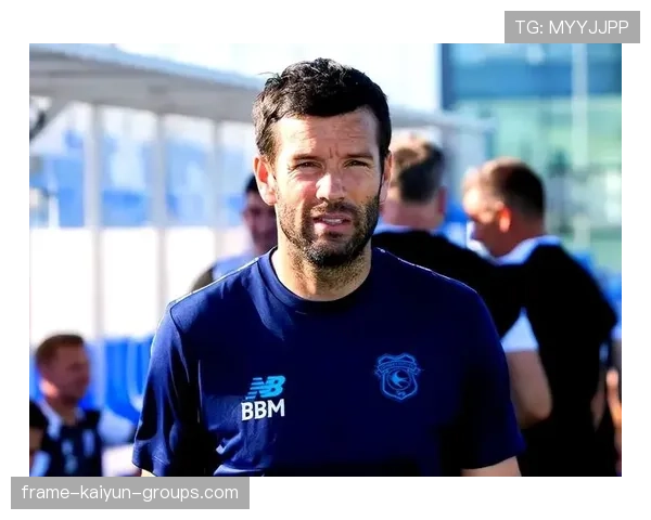 切尔西中场核心控场能力获高度评价,切尔西中场球员